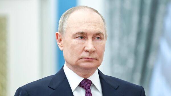 Президент Владимир Путин вручил высшие госнаграды